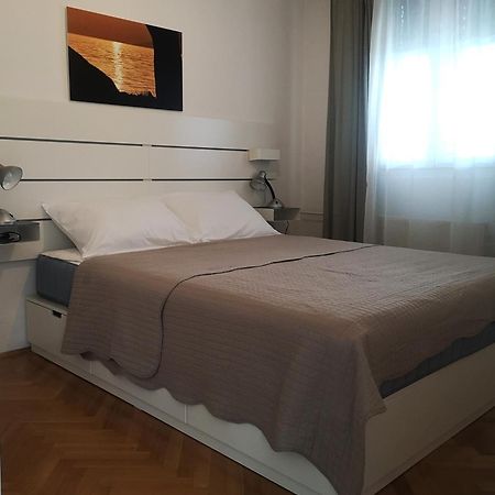 Apartmani Nadalina เวลิโลชิน ภายนอก รูปภาพ