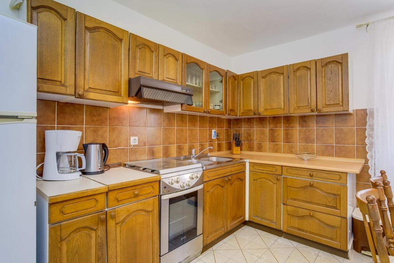 Apartmani Nadalina เวลิโลชิน ภายนอก รูปภาพ